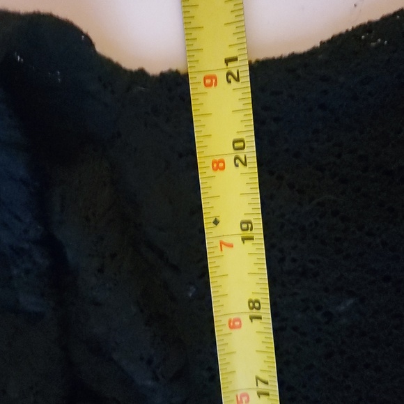 Free People Black Lace Sheer Crochet Top Scoop Neck High-low Size Medium - Picture 11 of 12